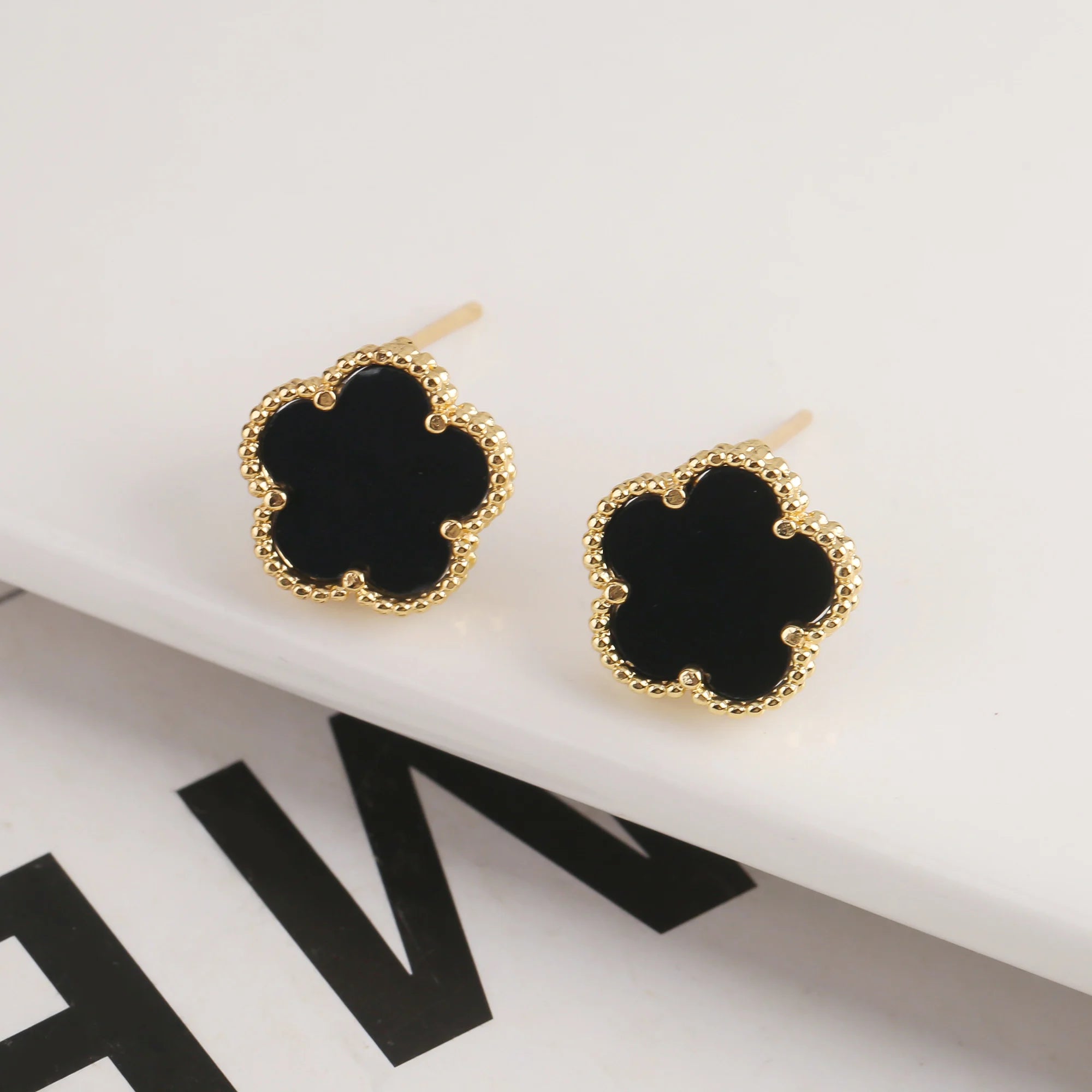 18K Gold Plated High Quality Simple Plant Five Leaf Flower Natural Stone Metal Pendant Necklace Earring Set Women's Clover