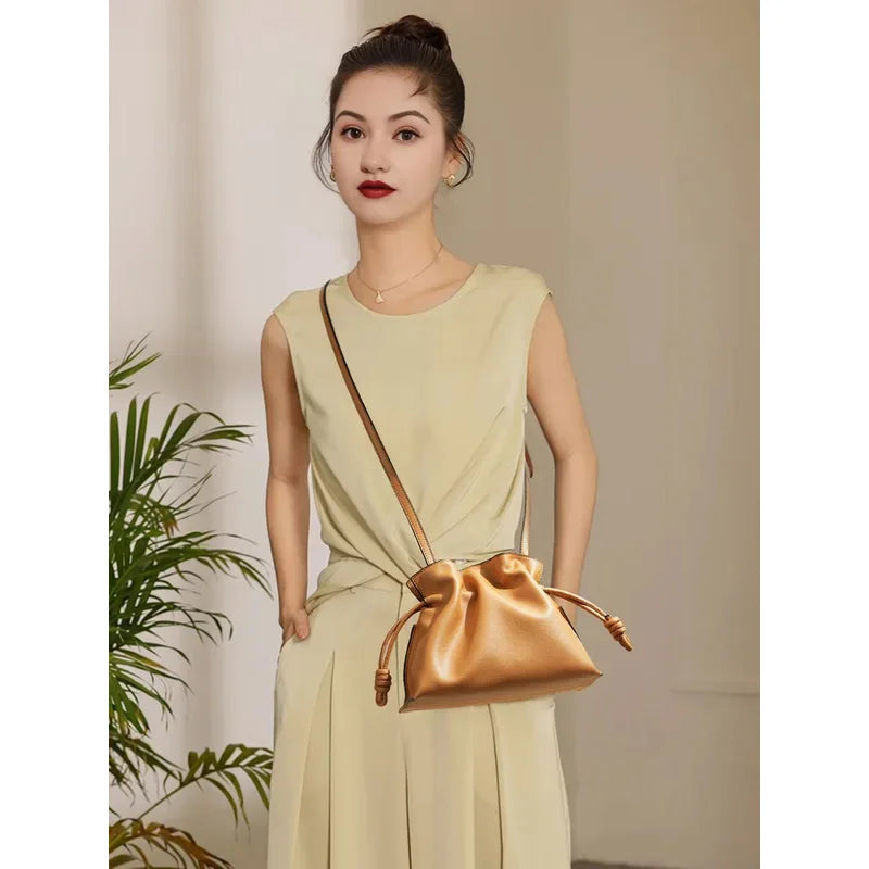 Classic Flamenco Lucky Bag, Genuine Leather Cloud Bag with Drawstring, Shoulder Bucket Bag for Women, Autumn and Winter