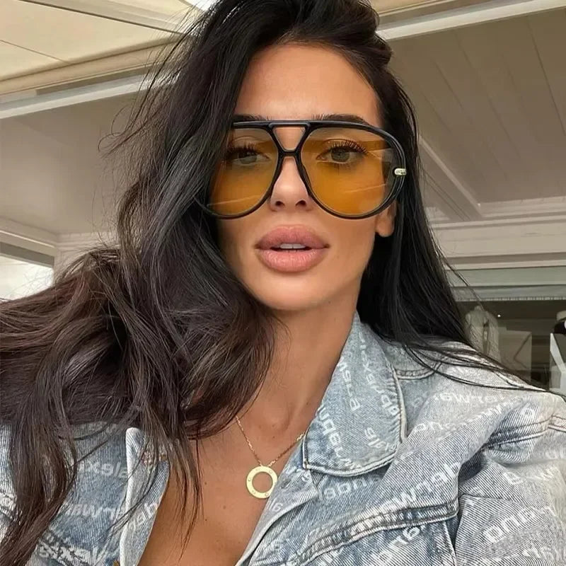 2025 New Fashion Big Frame Pilot Yellow Sunglasses Women Men Brand Vintage Punk Outdoor Beach Sun Glasses Female Oculos De Sol