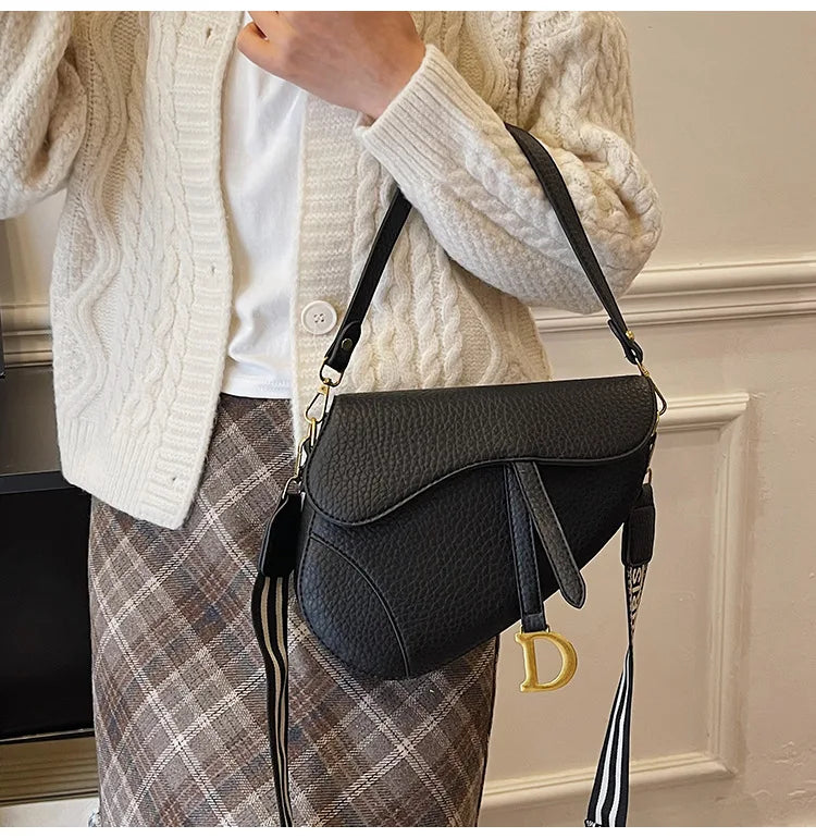 IMJK  24*20*6cm Hot selling light luxury underarm saddle bag, new niche design, casual shoulder crossbody bag bags