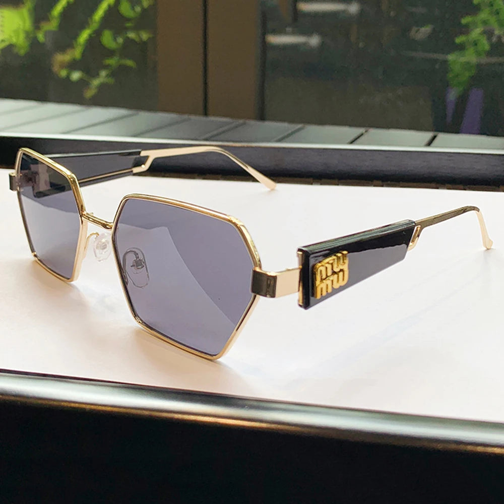 Fashion Irregular Punk Sunglasses Women Men Metal Full Frame Sun Glasses Personalized Hollow Eyewear Trendy UV400 Shades Glasses