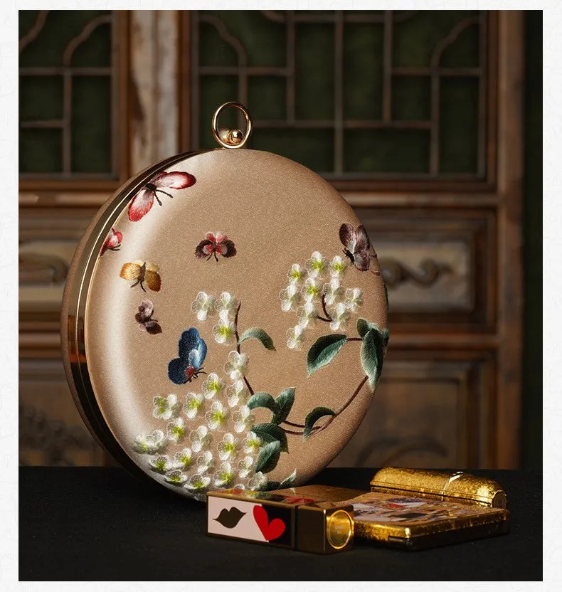 Cape-Bay Small Women's Bag, Silky Polyester Embroidered Bag, Embroidered Women's Bag, Retro Accessory Bag for Cheongsam, Chinese Ethnic Style Women's Ancient Style Small Bag, Noble Lady's Chain Bag, Gold Metal Frame Hard Shel