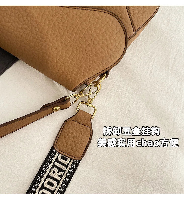 IMJK  24*20*6cm Hot selling light luxury underarm saddle bag, new niche design, casual shoulder crossbody bag bags
