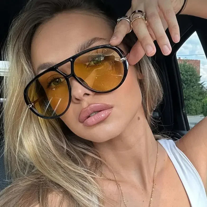 2025 New Fashion Big Frame Pilot Yellow Sunglasses Women Men Brand Vintage Punk Outdoor Beach Sun Glasses Female Oculos De Sol