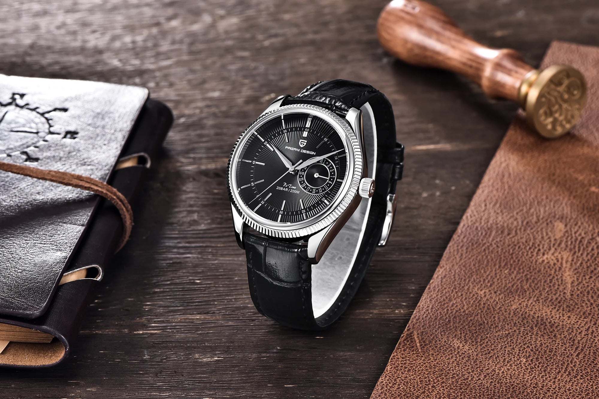 PAGANI DESIGN Men Quartz Wristwatches Luxury Sapphire Glass Diver Watch Men 200m Waterproof Date Clock Business Watch For Men