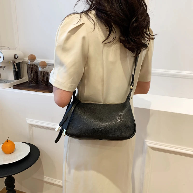 LEFTSIDE Shoulder Side Bags For Women Leather Female New 2025 Spring Trend Fashion Saddle Bag Green Handbags And Purses