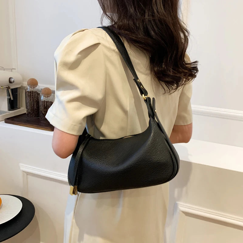 LEFTSIDE Shoulder Side Bags For Women Leather Female New 2025 Spring Trend Fashion Saddle Bag Green Handbags And Purses