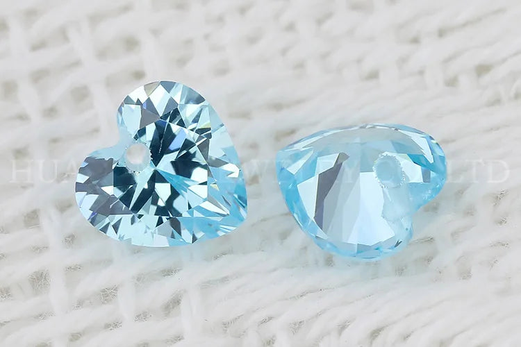5A Single Hole Heart Shape Cubic Zirconia Stone sapphire Tanzanite aquamarine Green Loose CZ Stones Synthetic Gems Beads