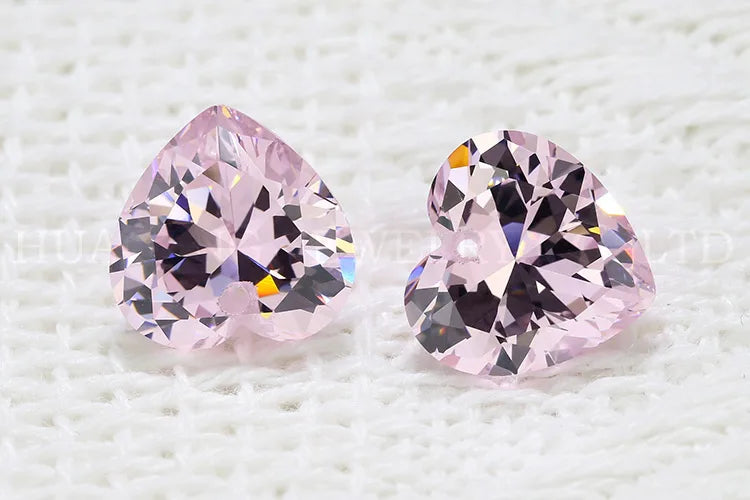 5A Single Hole Heart Shape Cubic Zirconia Stone sapphire Tanzanite aquamarine Green Loose CZ Stones Synthetic Gems Beads