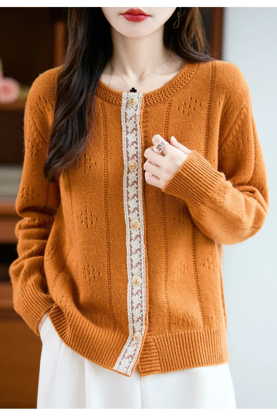 Slimming Soft Lace Splice Knitted Base Shirt French Design Sensation Knitted Open Cardigan Fashionable Anti-Aging Outerwear