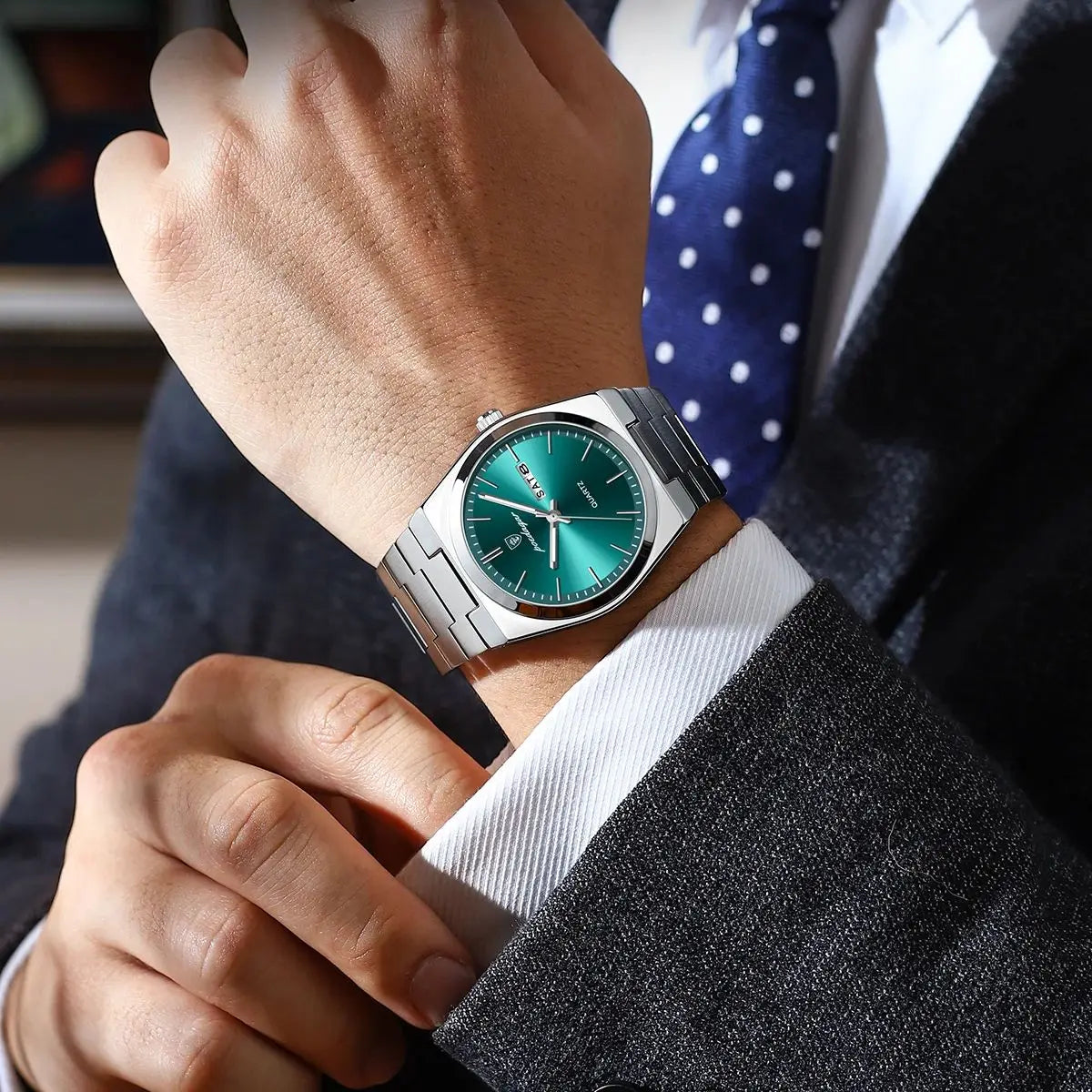 POEDAGAR Luxury Men's Watches Waterproof Luminous Date Week Men Watch Stainless Steel Casual Fashion Quartz Man Wristwatch Reloj