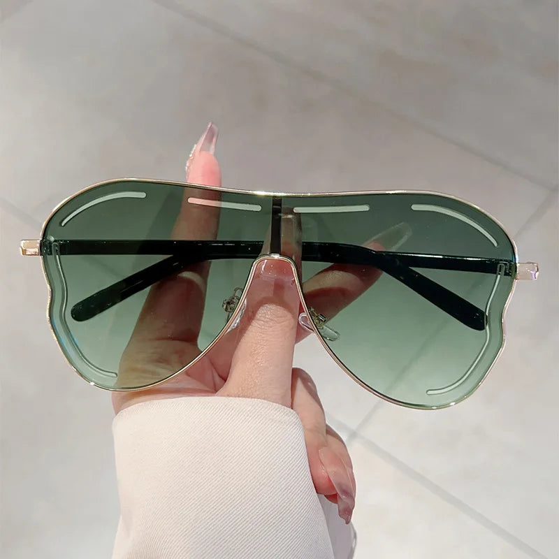 Oversized Shield One-Piece Punk Sunglasses Women 2025 Luxury Brand Square Sun Glasses For Ladies Metal Big Frame Eyewear UV400