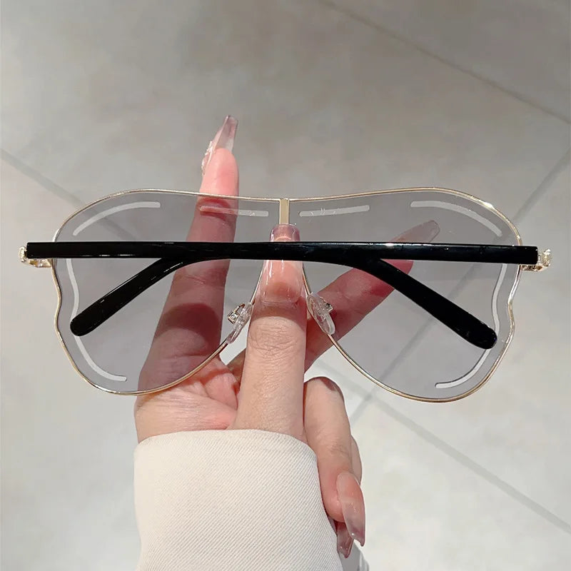 Oversized Shield One-Piece Punk Sunglasses Women 2025 Luxury Brand Square Sun Glasses For Ladies Metal Big Frame Eyewear UV400