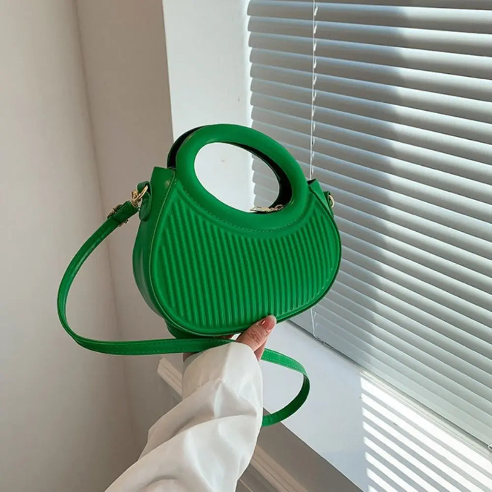 Fashion Women Shoulder Bag Armpit Bag Design Underarm Bag Pleated Saddle Bag Solid Color Messenger Bag Purse Handbags