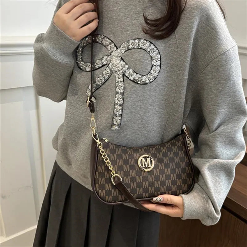 Vintage Style Handbag Crossbody Bag, Gold Letter 'M' Design Pu Leather Shoulder Messenger Bag, Synthetic Leather Tote Bag, Purse