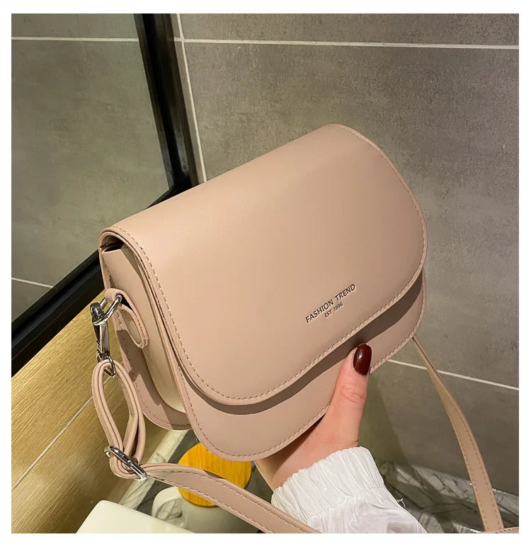 Trendy Saddle Shoulder Bag Women PU Leather Crossbody Bag Simple Solid Color Flap Messenger Bag Fashion Handbags Pouch