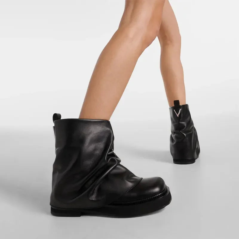 Women's New Autumn and Winter Calf Boots with Pleated Thick High Heels and Fashionable Oversized Street Leather Mid Leg Boots