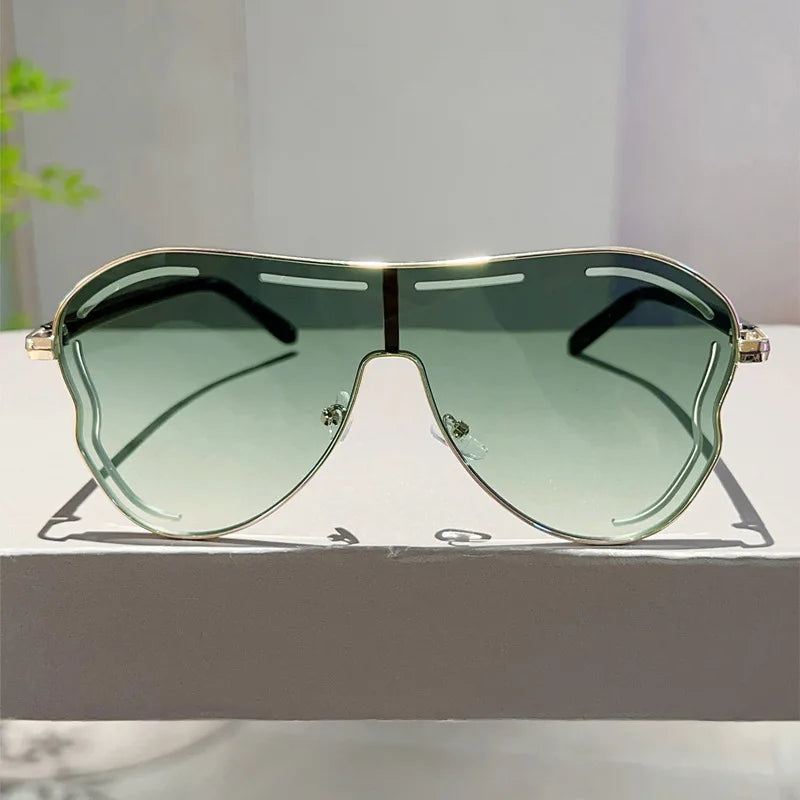 Oversized Shield One-Piece Punk Sunglasses Women 2025 Luxury Brand Square Sun Glasses For Ladies Metal Big Frame Eyewear UV400