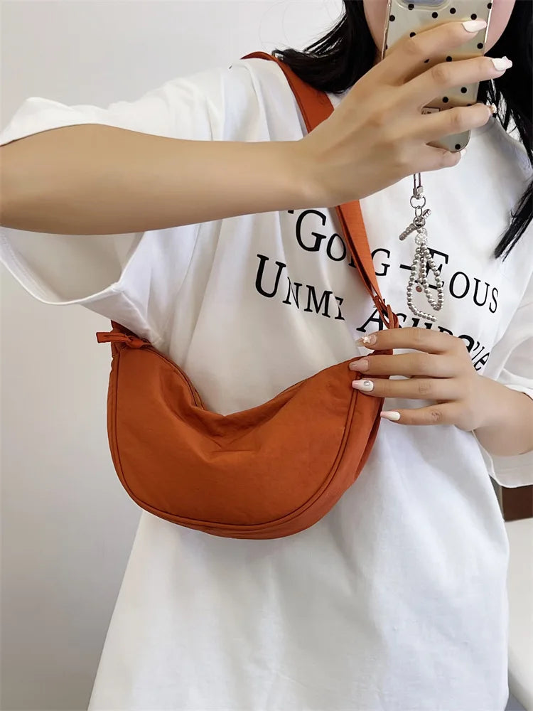Women's Shoulder Bag Nylon Material Saddle Bag Versatile Fashionable Simple Dumpling Bag Trendy Cloth Bag Women's Crossbody Bag