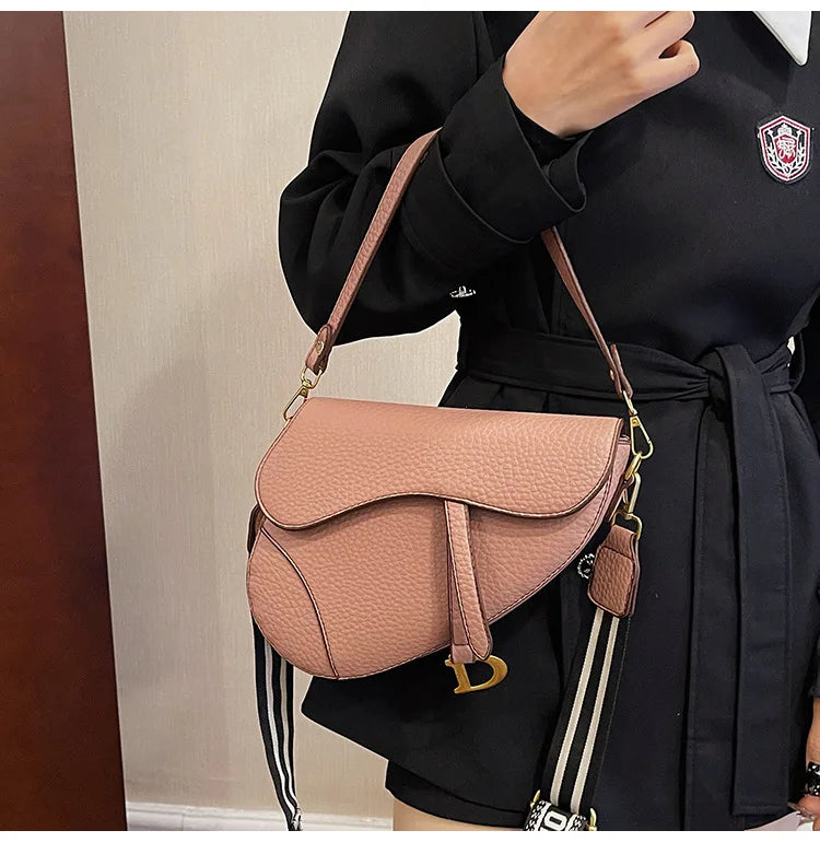 IMJK  24*20*6cm Hot selling light luxury underarm saddle bag, new niche design, casual shoulder crossbody bag bags