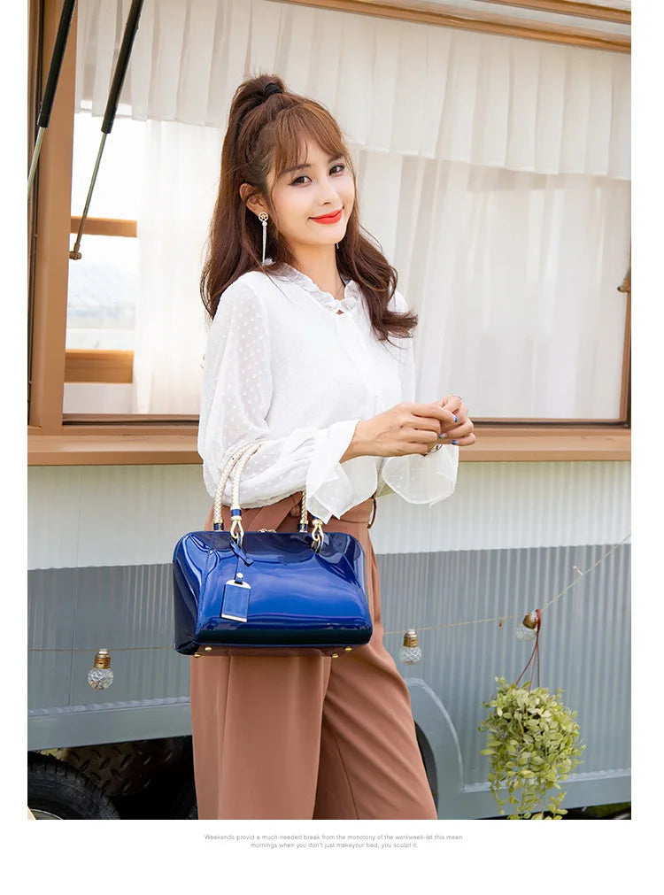 iny New 2025 Women's Boston Bag Faionable oulder Crossbody Leather Handbag Street Cool Sle Zipper Closure ex