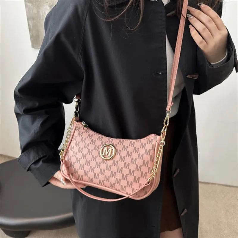 Vintage Style Handbag Crossbody Bag, Gold Letter 'M' Design Pu Leather Shoulder Messenger Bag, Synthetic Leather Tote Bag, Purse