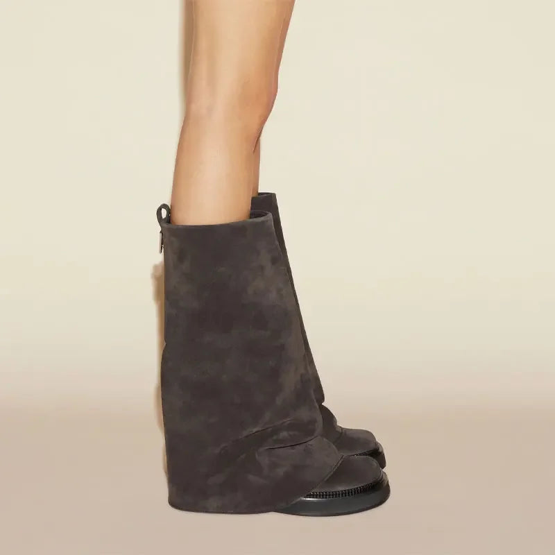 Women's New Autumn and Winter Calf Boots with Pleated Thick High Heels and Fashionable Oversized Street Leather Mid Leg Boots