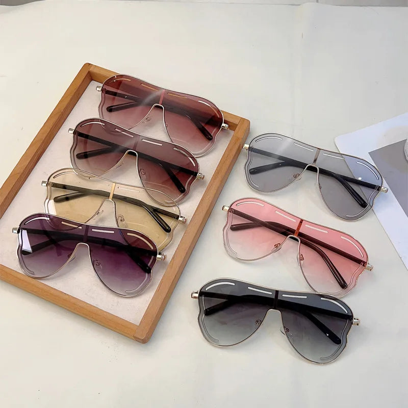 Oversized Shield One-Piece Punk Sunglasses Women 2025 Luxury Brand Square Sun Glasses For Ladies Metal Big Frame Eyewear UV400